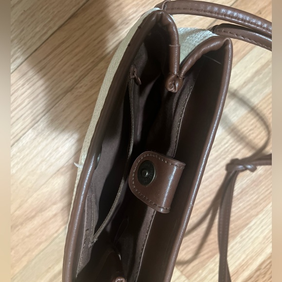 Esprit Cream Straw purse - Picture 4 of 4